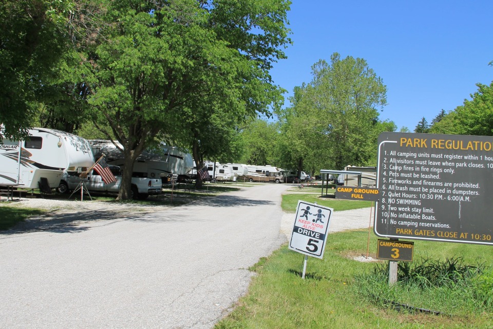 Arrowhead RV Camping Pottawattamie Conservation